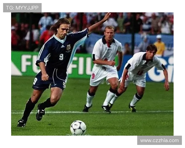 激情四溢的绿茵赛场瞬间 世界杯解说员经典金句回顾