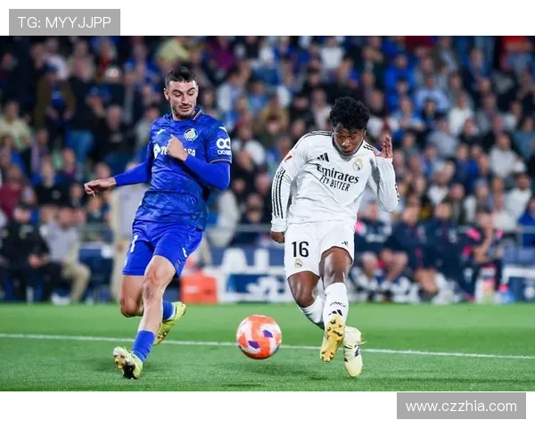 西甲赛场深度解析与球队战术走势全面预测